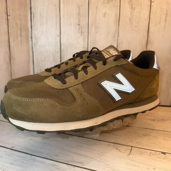 New Balance 311 Mens Size 13 D Olive Green Athletic Running Shoes Sneakers - Picture 1 of 9